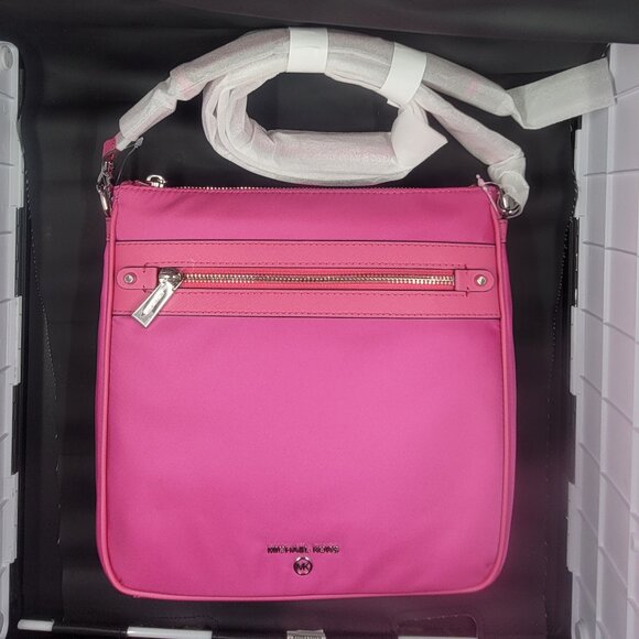 Pink is my favorite color - Picture 1 of 2